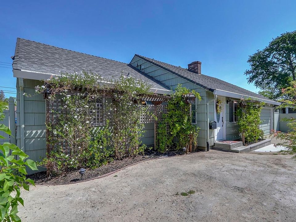 1st image of 3617 Thornwood Dr
