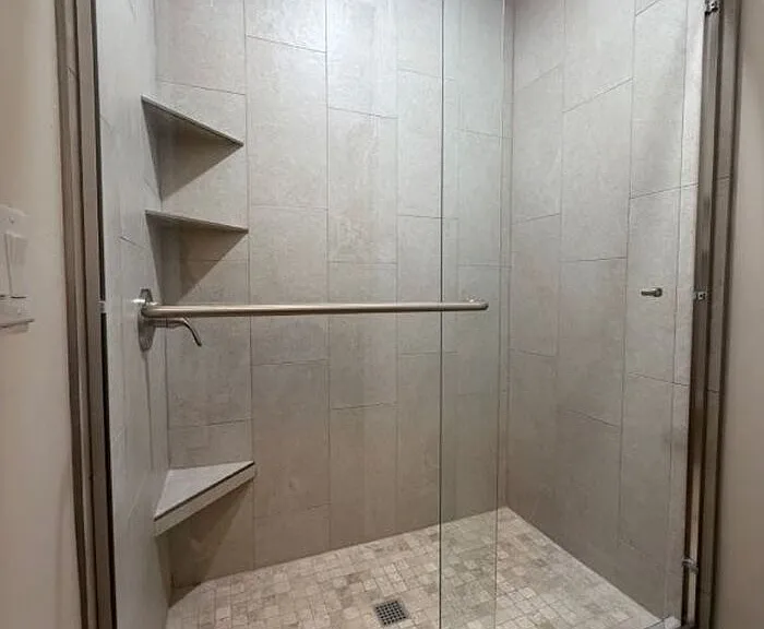 555 W 6th St #W — Photo 16