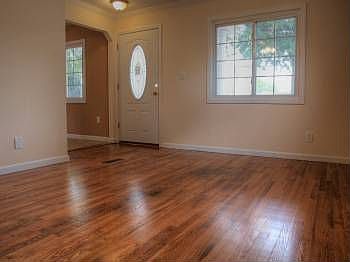 4th image of 120-37 199th St