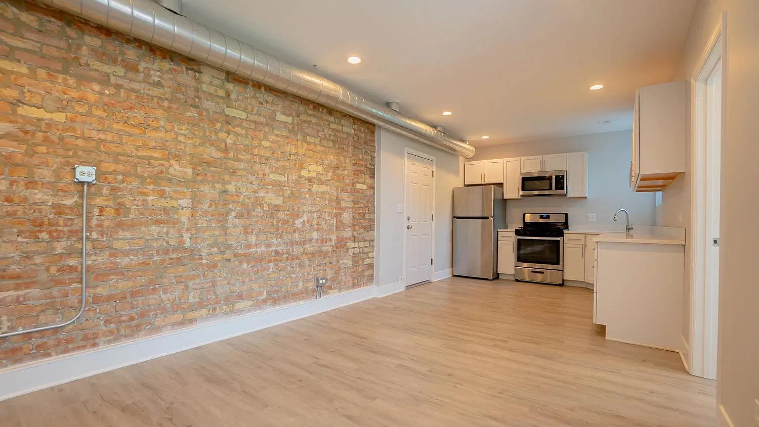 1600 West Wallen Avenue #2 — Photo 3