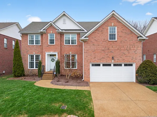 302 Larkspur Cv, Franklin, TN 37064