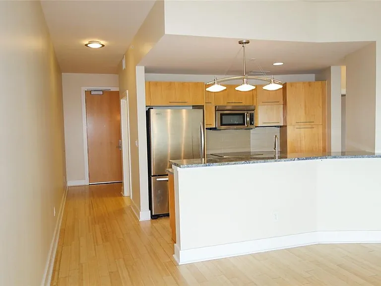 603 Davis St #1409 — Photo 3