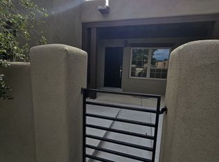 11 New Village Ave, Santa Fe, NM 87508