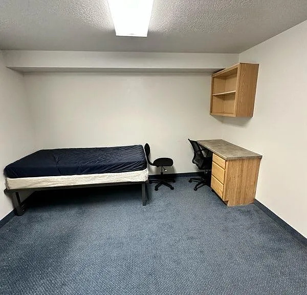 Unit Photo
