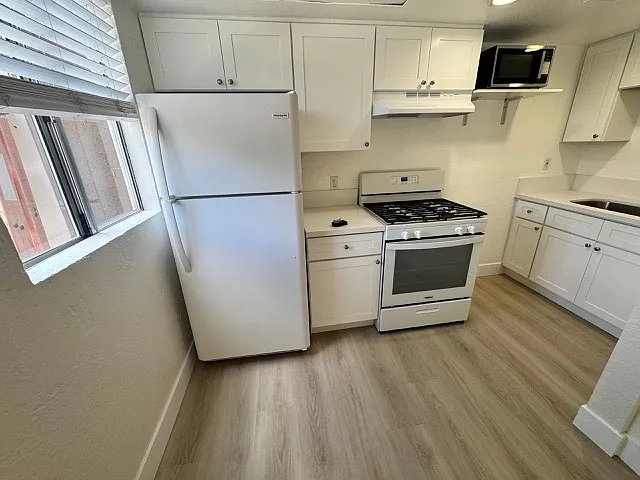 5320 Harmony Ave #9 — Photo 4