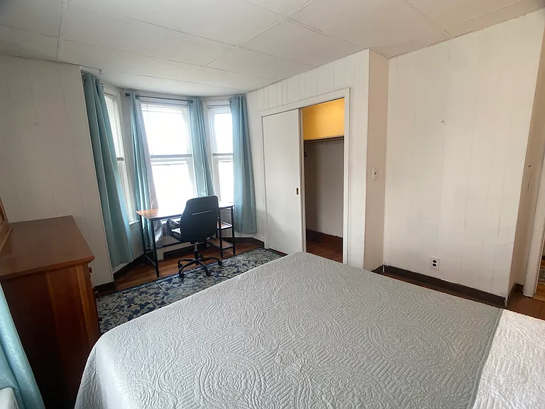 88 Concord Ave #1 — Photo 3