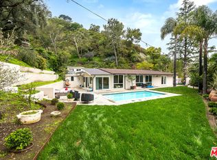 1737 N Beverly Dr, Beverly Hills, CA 90210