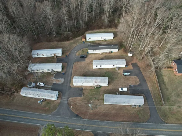 667 Webb Rd, Forest City, NC 28040