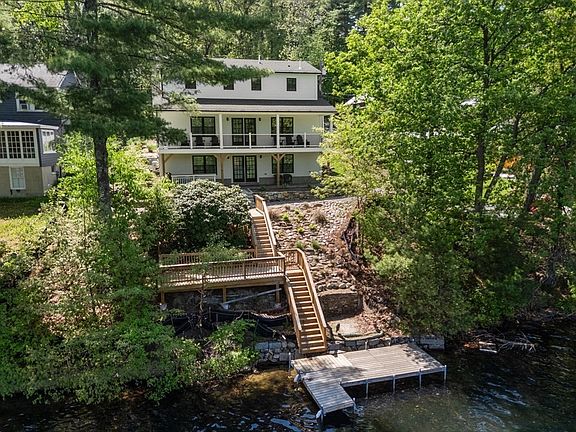 4th image of 44 Pine Point Rd