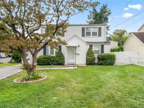 192 Cold Spring Road, Stamford, CT 06905
