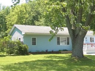 8390 Airport Dr, Watervliet, MI
