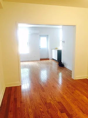 Rented by Oxford Property Group | media 13