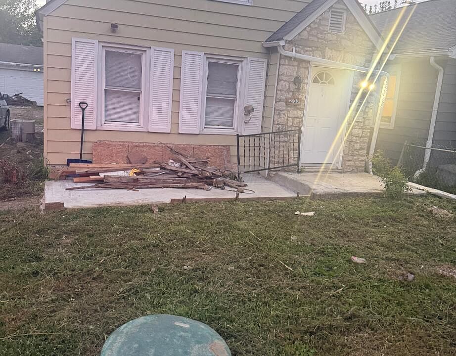 1st image of 2132 Eddystone Ave