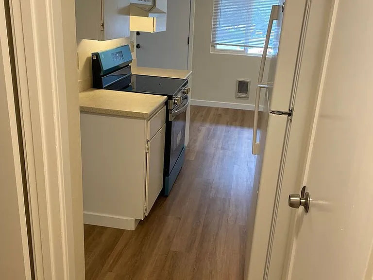 10619 E Riverside Dr #10620 — Photo 2