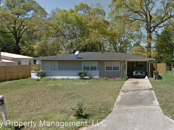 626 Bonnie Ln, Mobile, AL 36609