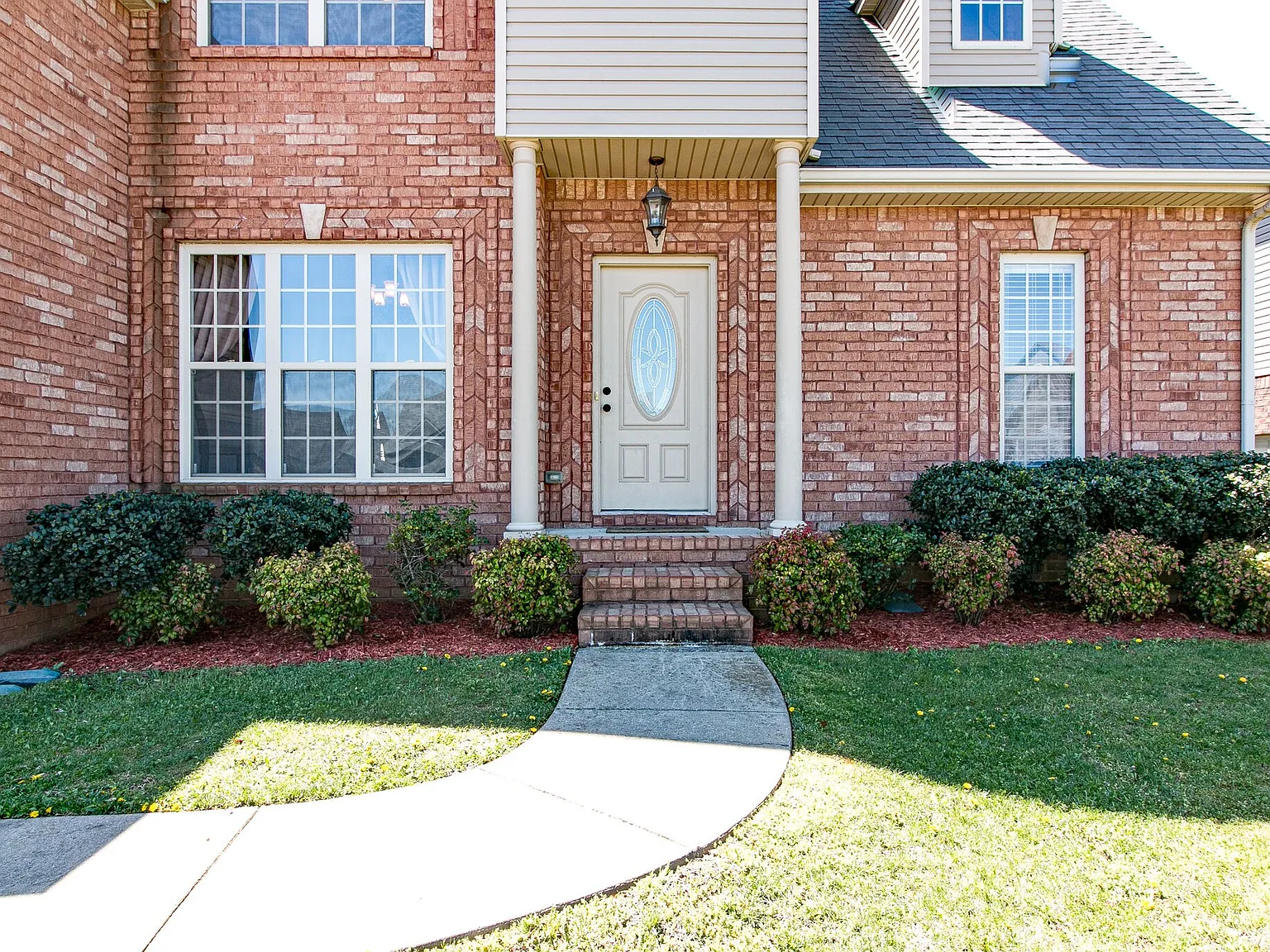 1566 Cobra Ln — Photo 1