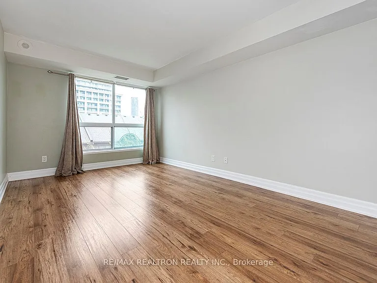 2111 Lake Shore Blvd W #505 — Photo 14