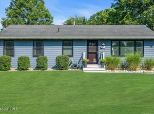 313 Yorktown Dr, Forked River, NJ 08731