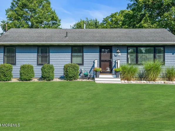 313 Yorktown Drive, Forked River, NJ 08731