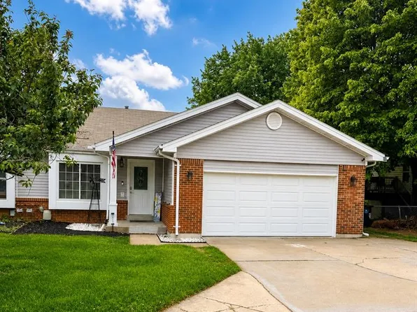2411 Muegge Rd, Saint Charles, MO 63303