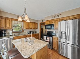 5804 N Indiana Ave, Gladstone, MO 64119