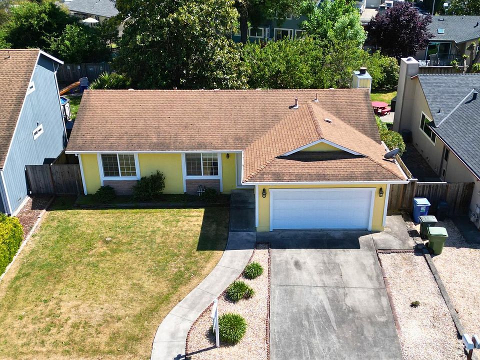 2nd image of 1181 Eleanor Avenue