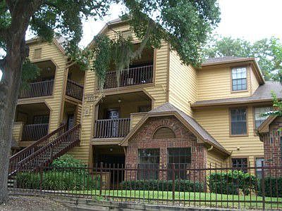 1st image of 340 Forestway 203 Cir