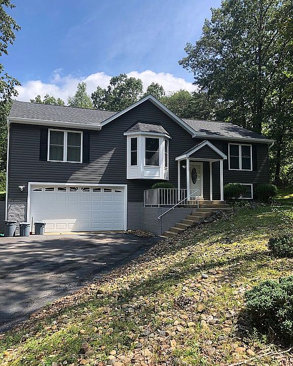 1st image of 8519 Foundry Run Dr