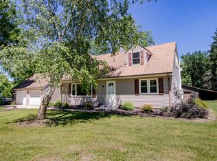 34518 Hartwell Pl, Oconomowoc, WI 53066