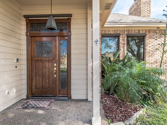 4th image of 227 Sandpiper Dr