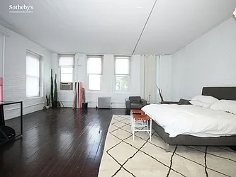 Rented by Sotheby's International Realty