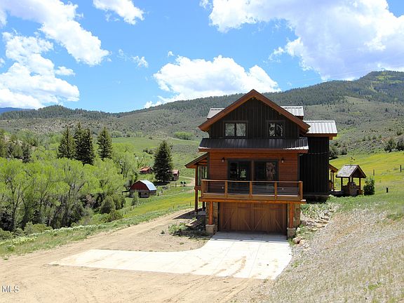 4th image of 1381 Sheephorn Creek Road