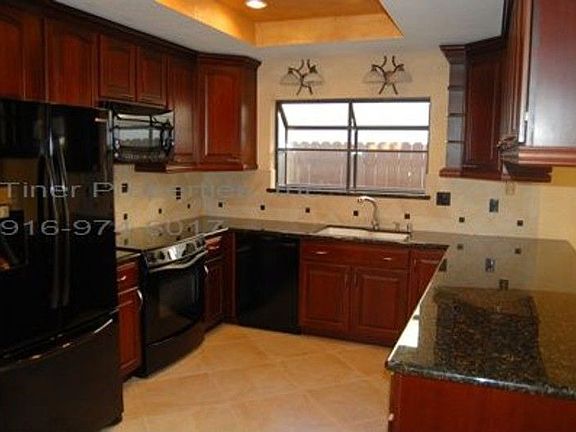 4th image of 5216 Linda Lou Dr