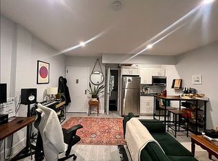 181A Norman Ave #2R, Brooklyn, NY 11222