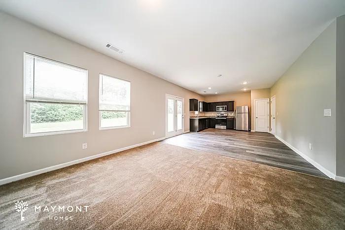 1077 Coldwater Dr — Photo 5