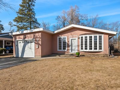 234 Southgate Dr, Northbrook, IL, 60062