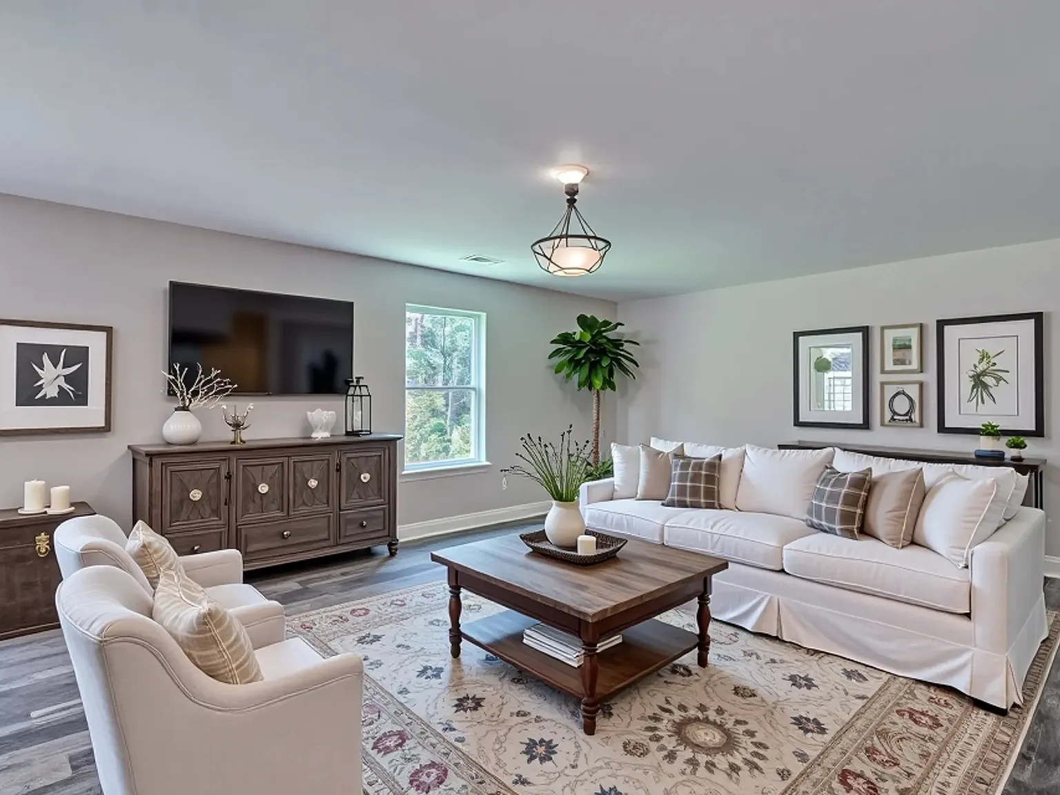 5 bed, 2707 sqft, $2,395 — Photo 2