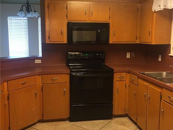 4th image of 4226 Adrianna Dr