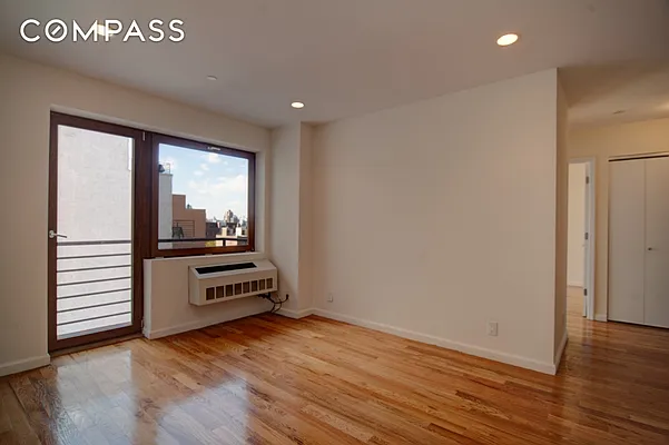 Rented by Compass | media 7