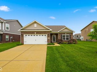 6617 Laredo Dr, McCordsville, IN 46055