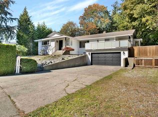 13811 17th Ave, Surrey, BC V4A7C2