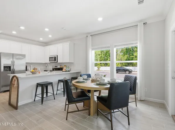 2252 WINDWARD CAY Lane, Middleburg, FL 32068