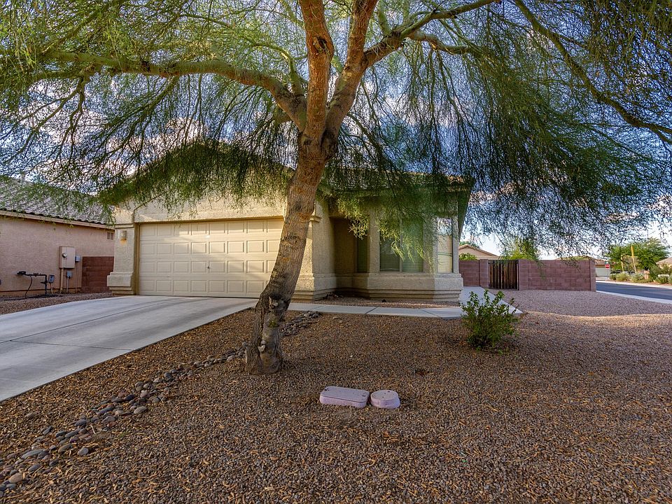 1st image of 11918 W Heyburn Dr