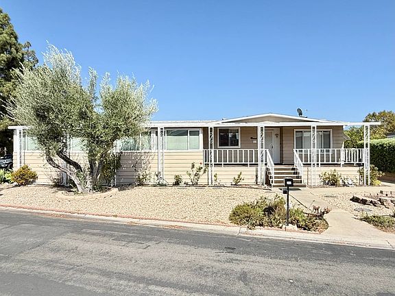 4th image of 24001 Muirlands Blvd Space 241