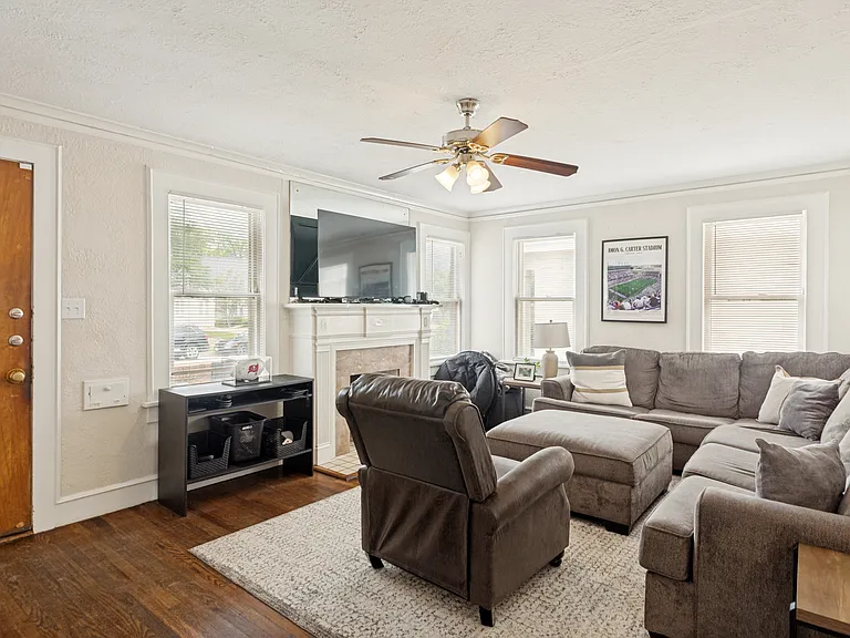 3115 Odessa Ave — Photo 11