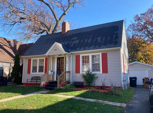 1209 Hickory St, Waukegan, IL 60085