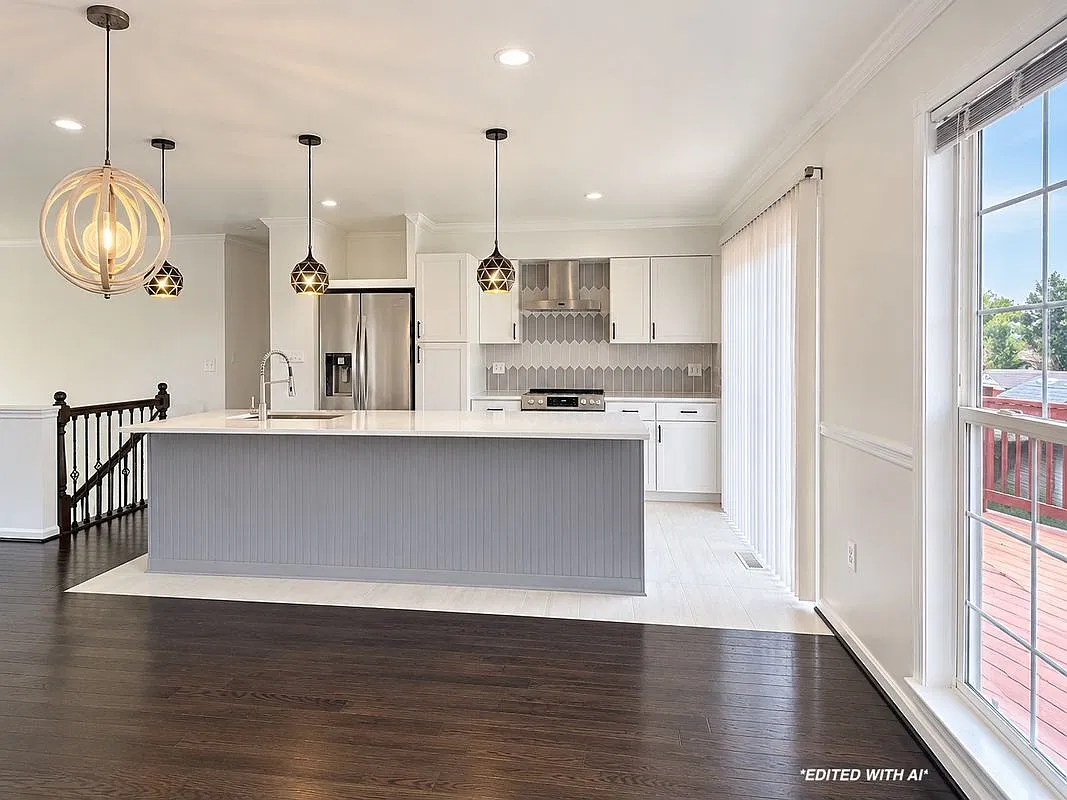 4 bed, 3.0 bath, 2352 sqft, $3,100 — Photo 4