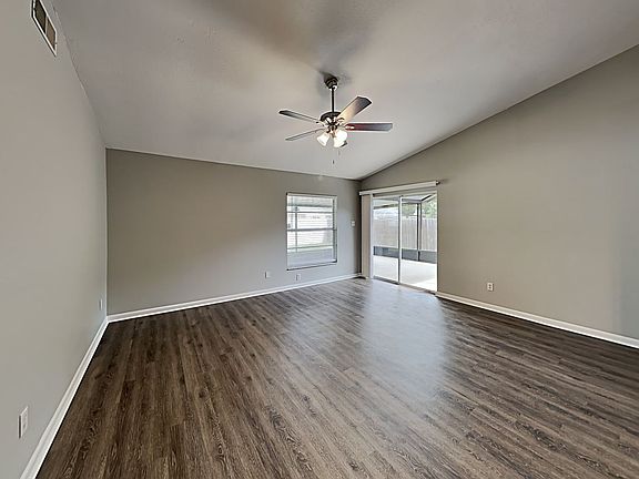 4th image of 8832 Hampden Dr