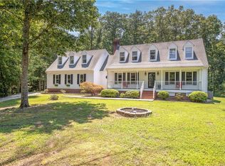 1930 Huguenot Hundred Dr, Midlothian, VA
