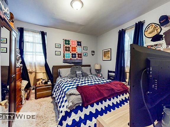 3rd image of 315 E 78th St APT 1A